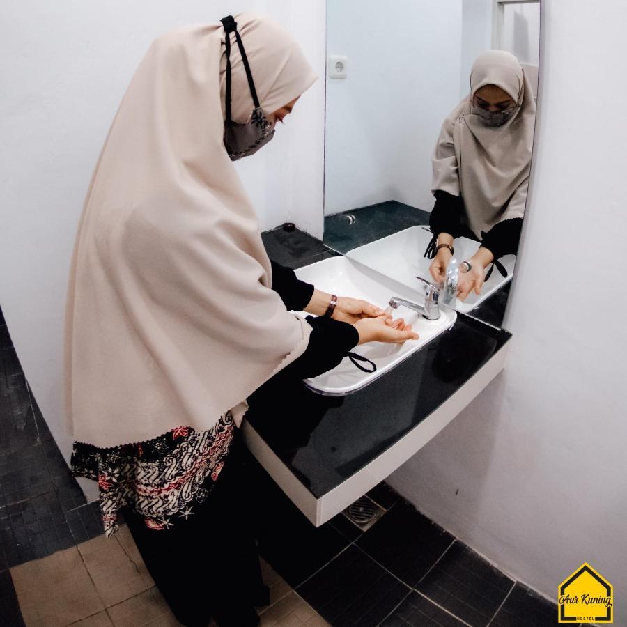 Aur Kuning Hostel Syariah Bukittinggi Bagian luar foto